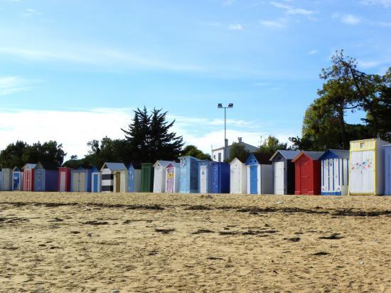cabanon  plage st Denis